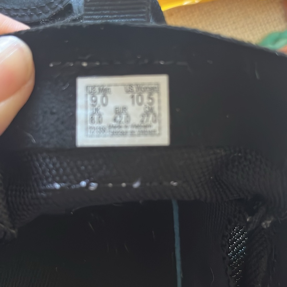 Vans -men’s size 9 women’s 10.5 - Picture 6 of 6